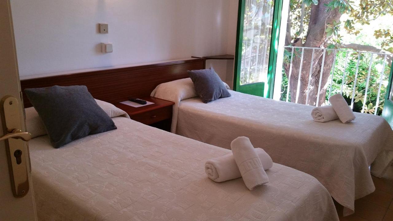 Hotel Apartaments Gesoria Porta Ferrada Sant Feliu de Guixols Bagian luar foto
