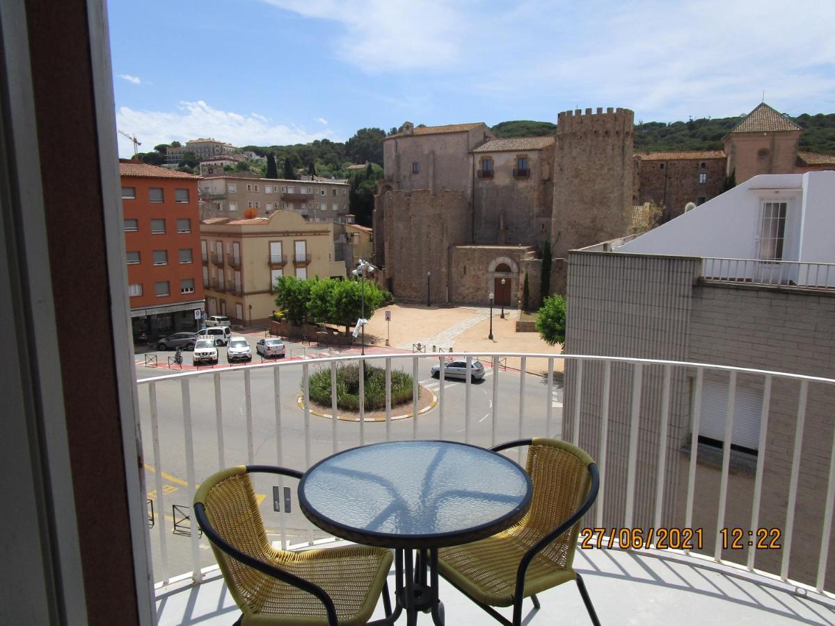 Hotel Apartaments Gesoria Porta Ferrada Sant Feliu de Guixols Bagian luar foto