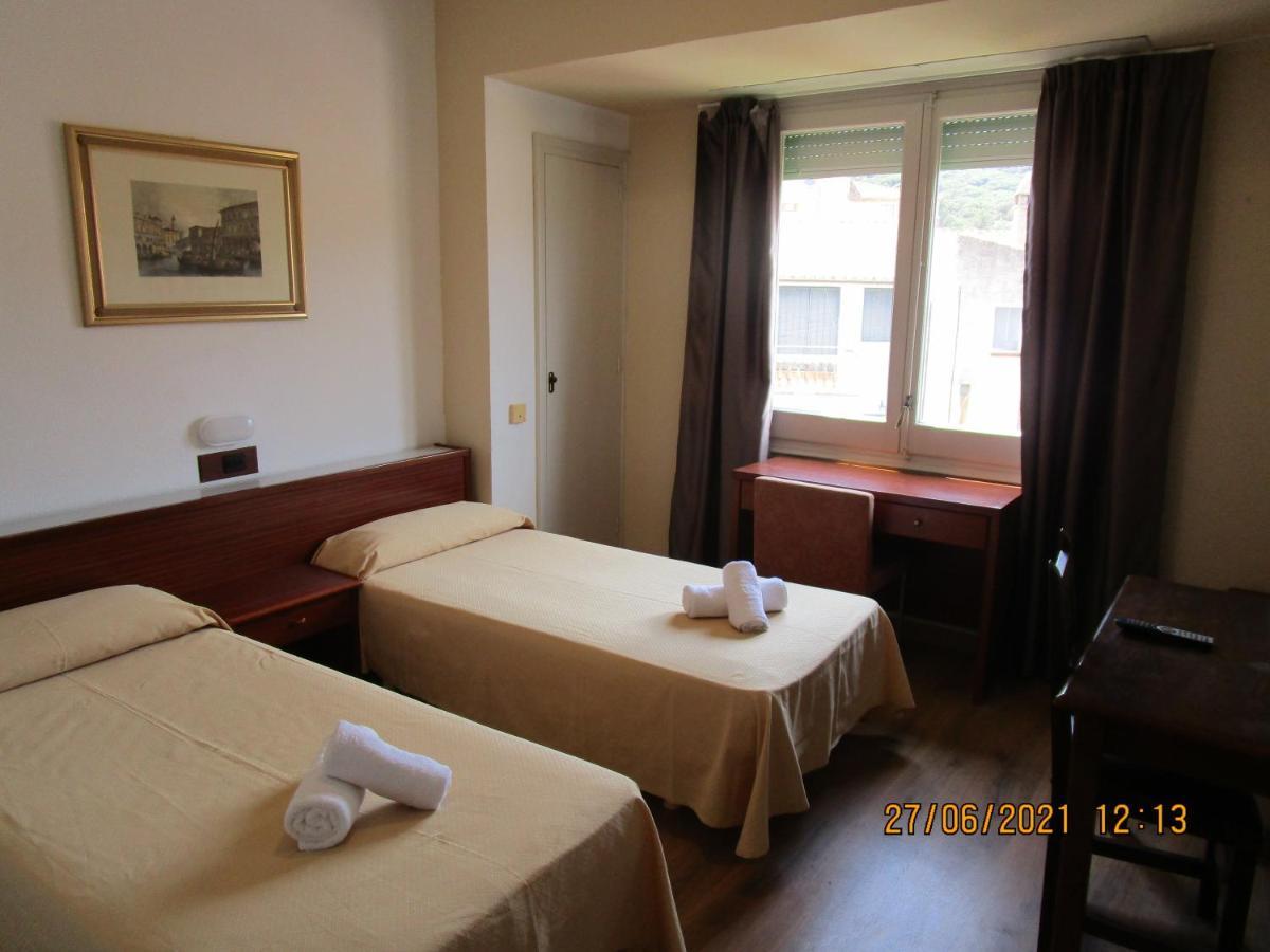 Hotel Apartaments Gesoria Porta Ferrada Sant Feliu de Guixols Bagian luar foto