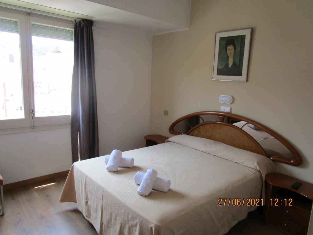 Hotel Apartaments Gesoria Porta Ferrada Sant Feliu de Guixols Bagian luar foto