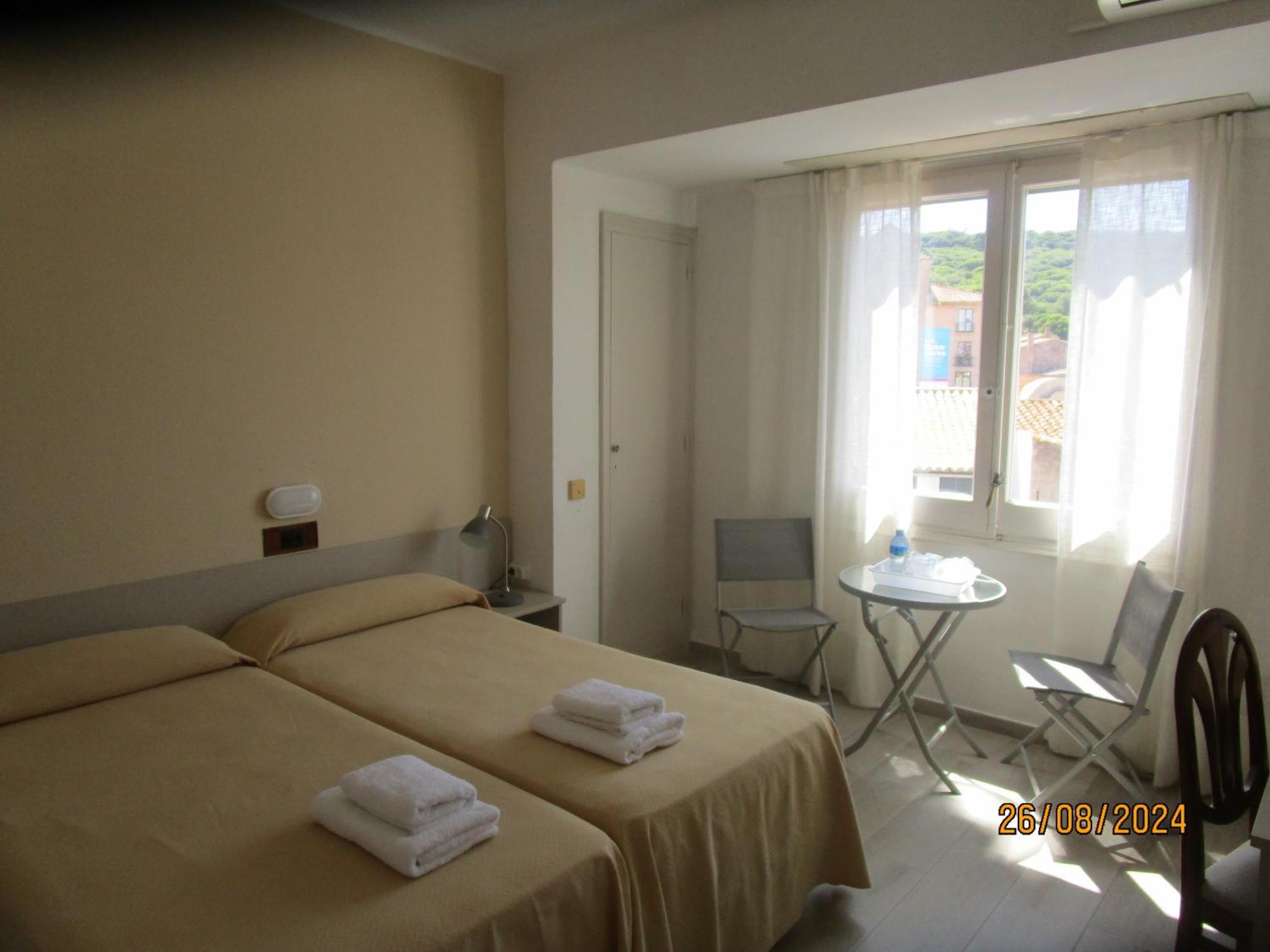 Hotel Apartaments Gesoria Porta Ferrada Sant Feliu de Guixols Bagian luar foto