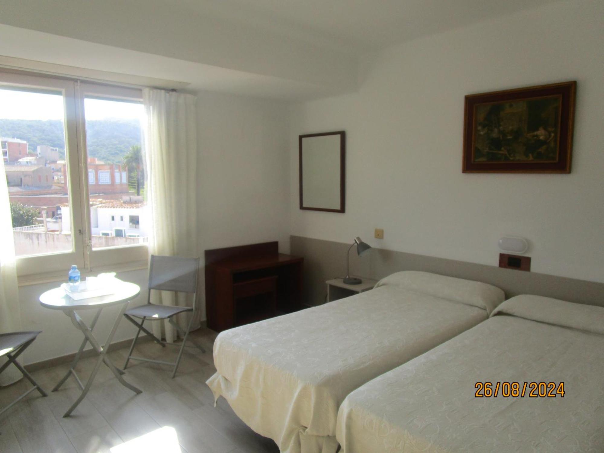 Hotel Apartaments Gesoria Porta Ferrada Sant Feliu de Guixols Bagian luar foto