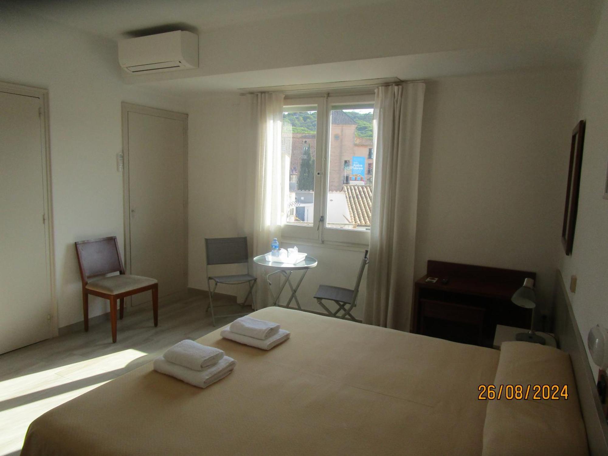 Hotel Apartaments Gesoria Porta Ferrada Sant Feliu de Guixols Bagian luar foto