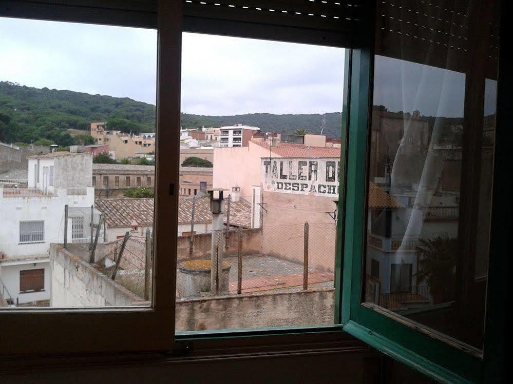 Hotel Apartaments Gesoria Porta Ferrada Sant Feliu de Guixols Bagian luar foto