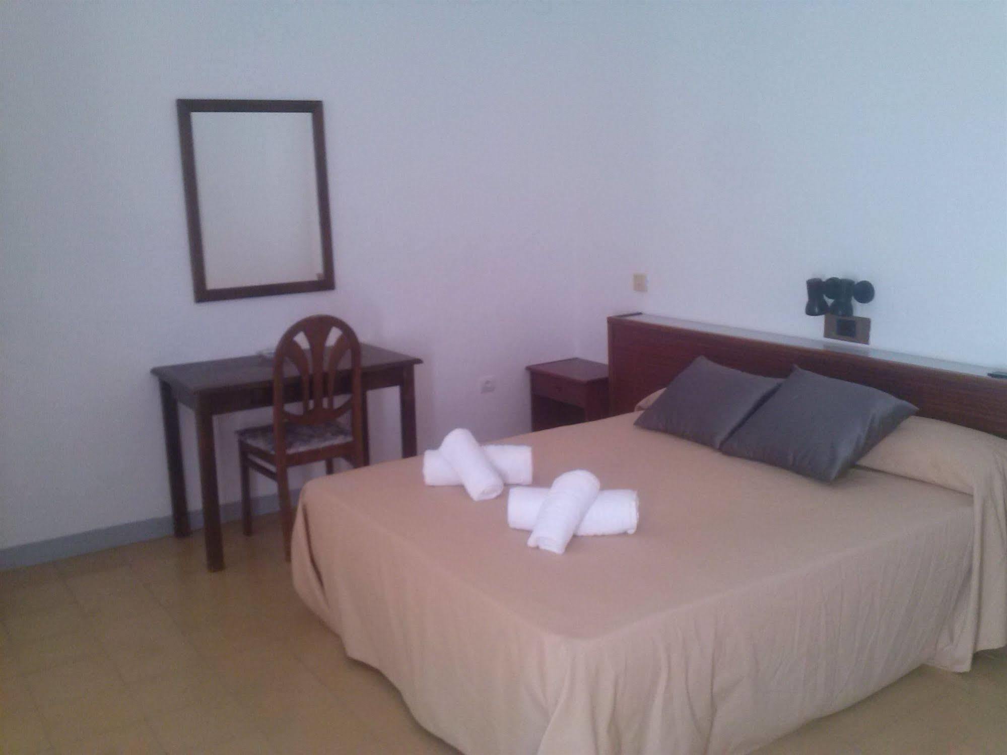 Hotel Apartaments Gesoria Porta Ferrada Sant Feliu de Guixols Bagian luar foto