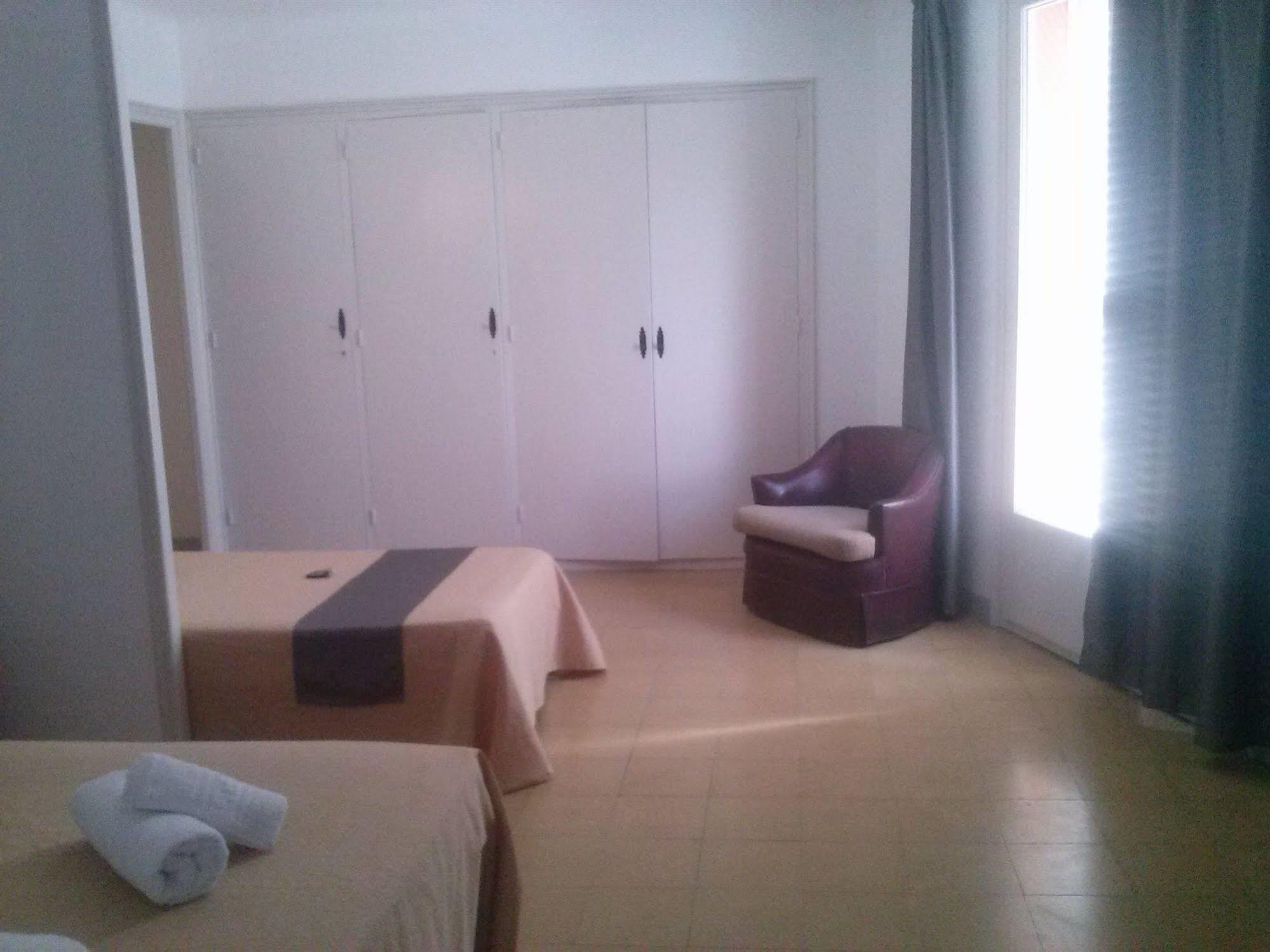 Hotel Apartaments Gesoria Porta Ferrada Sant Feliu de Guixols Bagian luar foto